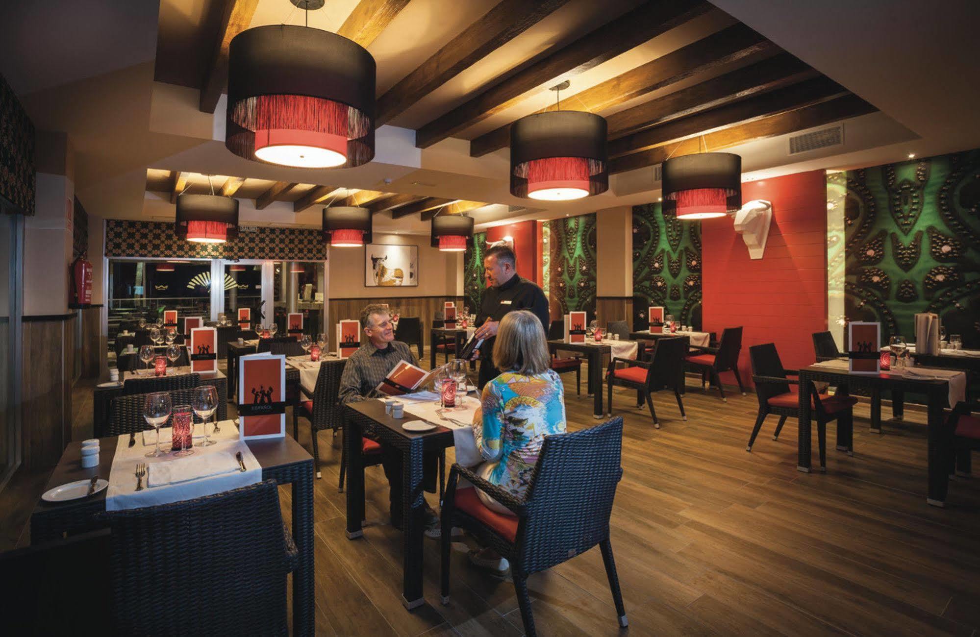 Hotel Riu Monica - Adults Only Nerja Dış mekan fotoğraf
